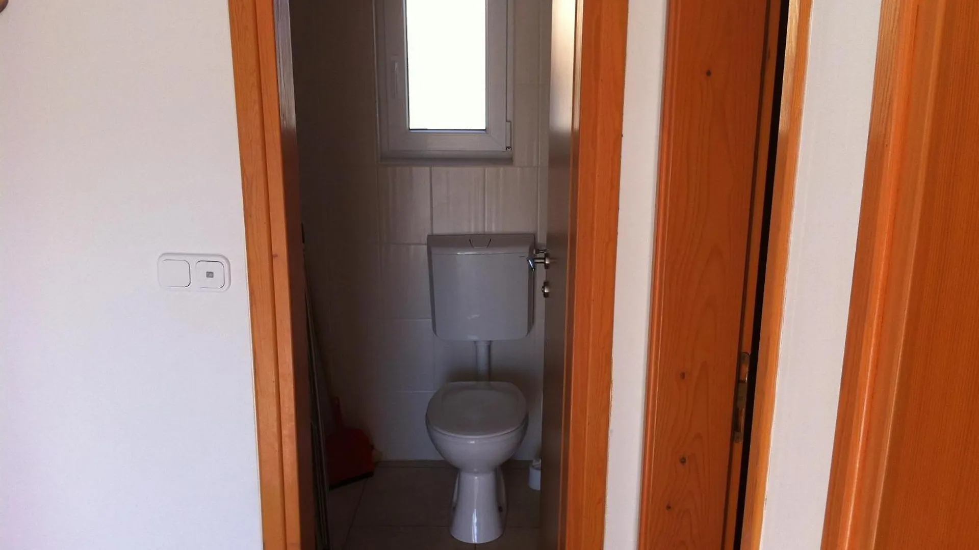 Apartments Gvardiol Преко 0*,